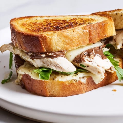 Nutella Brie Hühnchen Toast